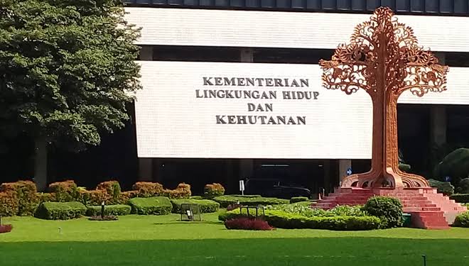 KLHK Desak Pemprov Jabar Tinjau Kembali RTRW yang Kurangi 1,4 Juta Hektare Kawasan Lindung